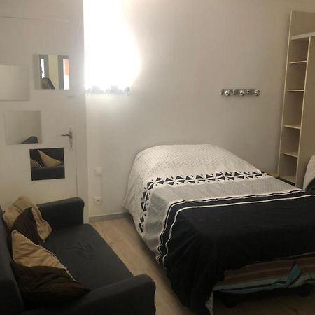 Le Gambetta Apartment Poussan ภายนอก รูปภาพ