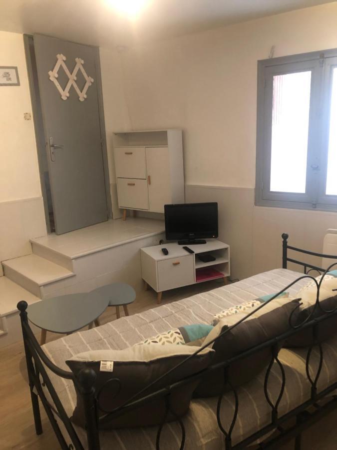 Le Gambetta Apartment Poussan ภายนอก รูปภาพ
