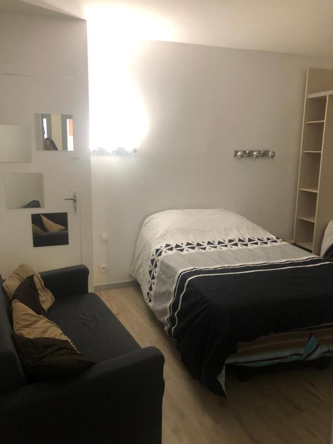 Le Gambetta Apartment Poussan ภายนอก รูปภาพ